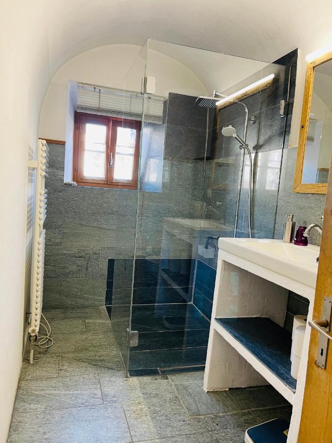 Chasa Engadina Apartment Sent Bilik gambar