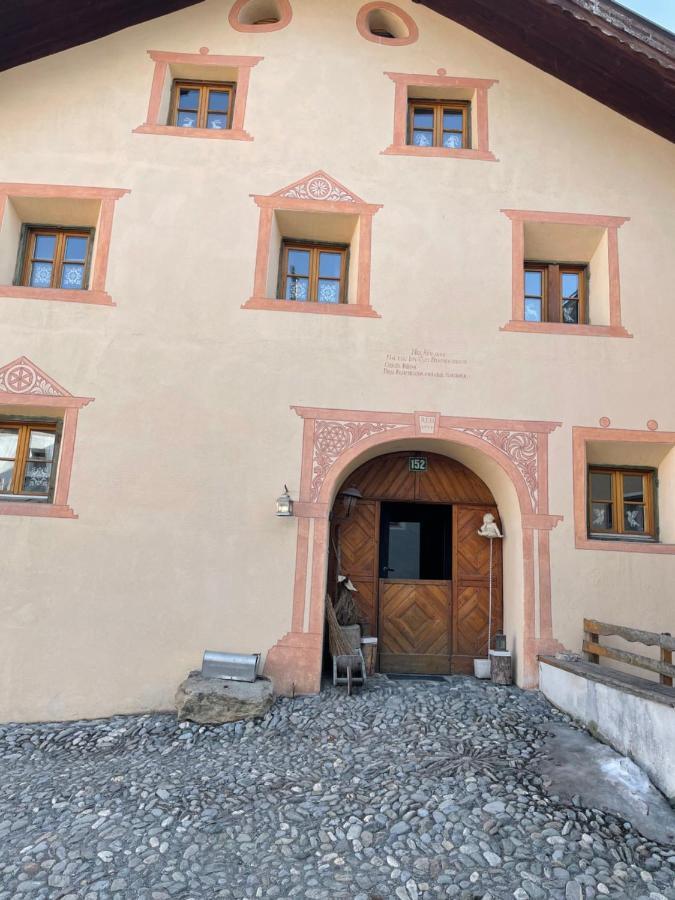 Chasa Engadina Apartment Sent Luaran gambar